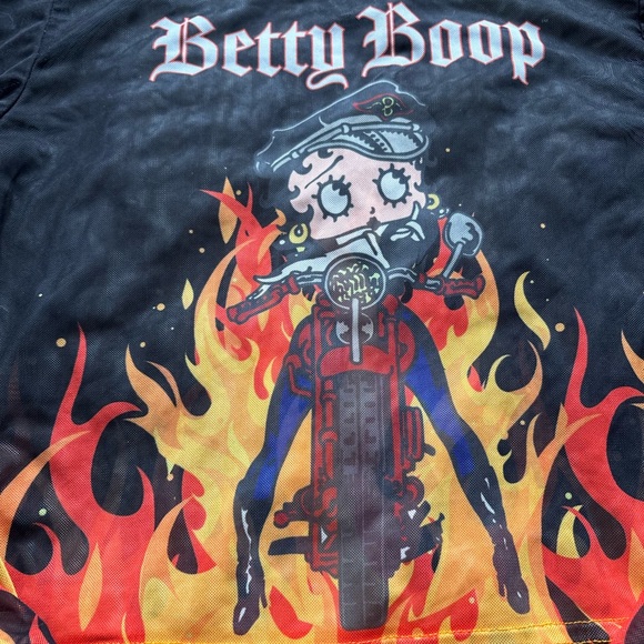 Betty Boop Black Graphic Top - Picture 3 of 7